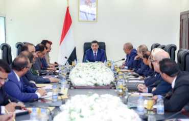 تعديل وزاري مرتقب في حكومة بن مبارك يشمل 5 حقائب