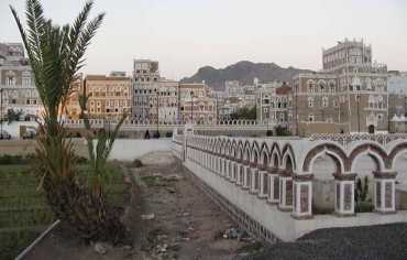 عبث الحوثيين يهدد صنعاء القديمة بالخروج من «التراث العالمي»