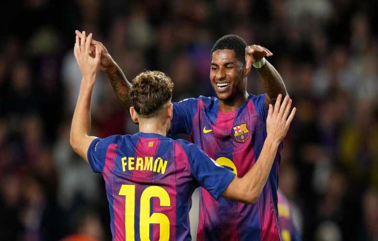 راشفورد يرسم البسمة على وجه فليك ليلة تألق يامال في الليغا