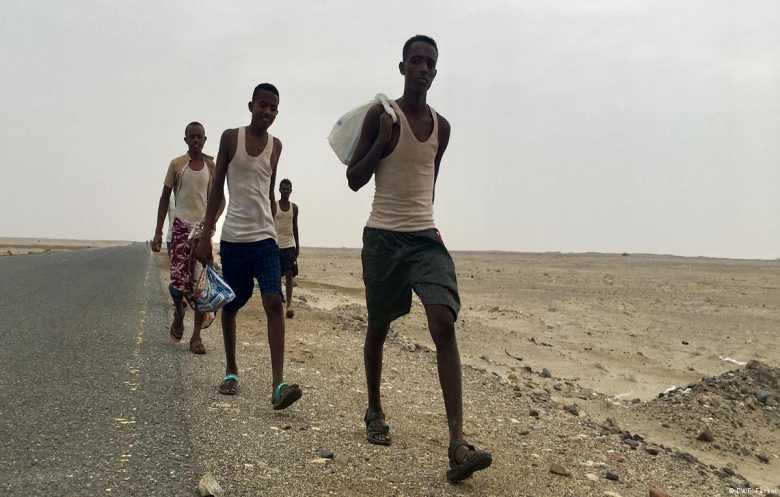 مهاجرو القرن الأفريقي... ضحايا الحوثيين وشبكات التهريب
