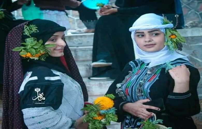 عيد “المشاقر”.. احتفاء يمني بإرث جمالي متجذر يجسد الهوية