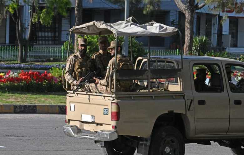 باكستان واختبار تعهدها الدفاعي للسعودية: هل ترسل قوات إلى اليمن؟