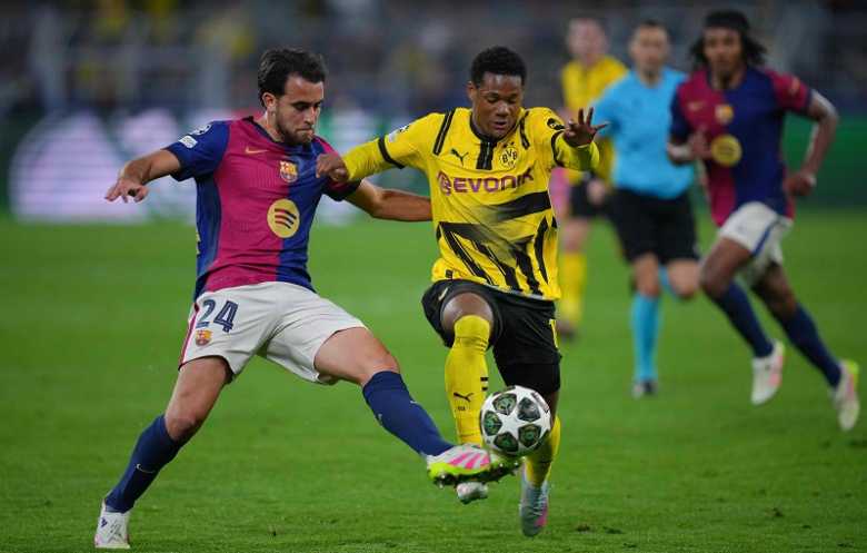 «أبطال أوروبا»: برشلونة يعبر إلى نصف النهائي رغم خسارته أمام دورتموند