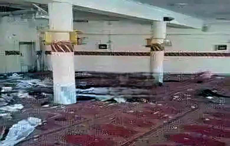 قتل مصلين في مسجد بالبيضاء يُجسّد المأساة الإنسانية والأمنية