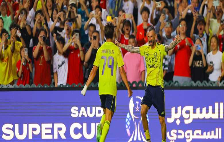  النصر يبلغ نهائي السوبر السعودي ويقصي الاتحاد بـ10 لاعبين