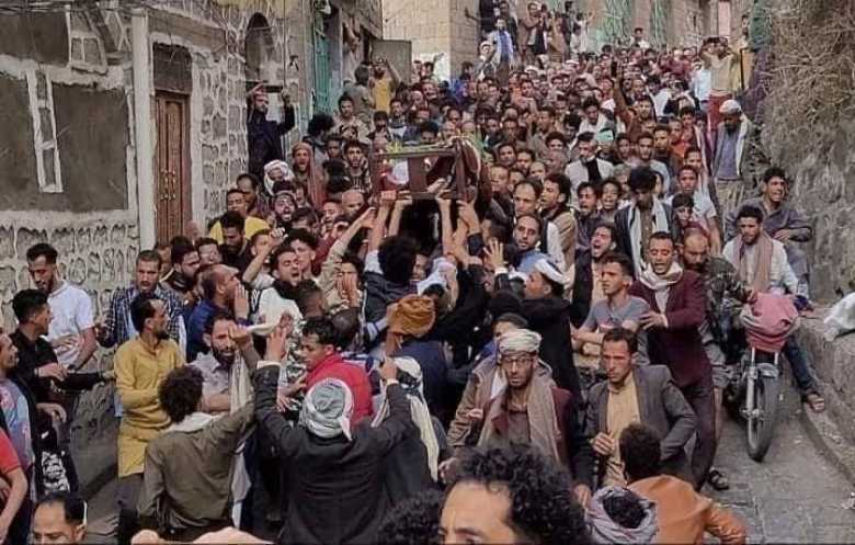يمنيون يتهمون وسطاء مرتبطين بالحوثيين بابتزاز أسر المعتقلين