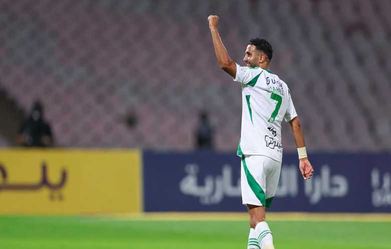 محرز يرصع نفسه بلقب جديد ويواصل إثبات نفسه أبرزَ نجوم الدوري السعودي