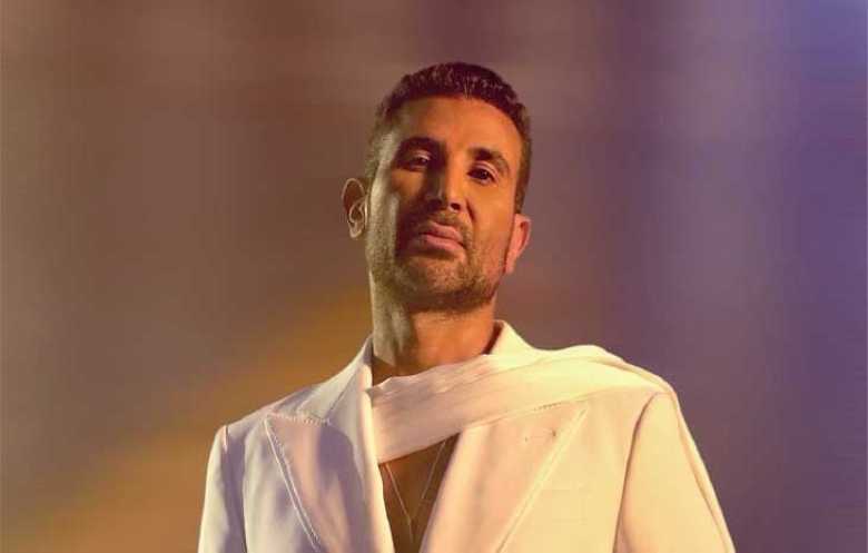 تامر حسني وأحمد سعد يلتقيان الجاليات العربية في فرنسا