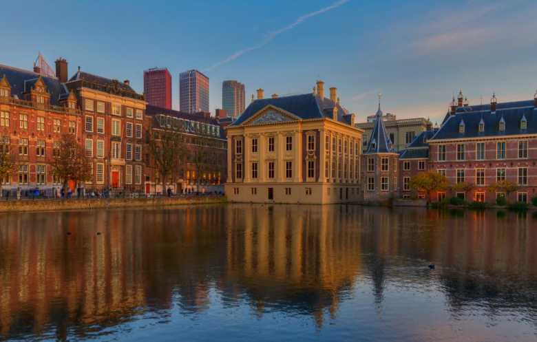 التحف الفنية... مهمات الإنقاذ مع تفاقم الكوارث البيئية