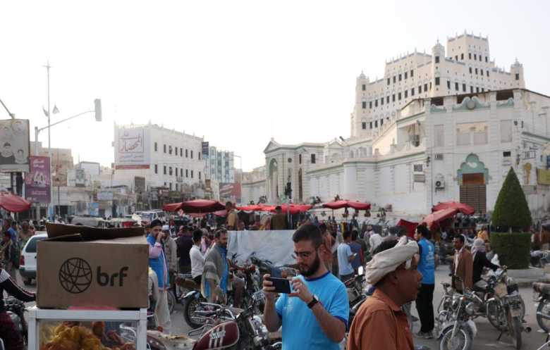 مخاوف يمنية من تبعات تعليق صندوق النقد لأنشطته بسبب أحداث حضرموت