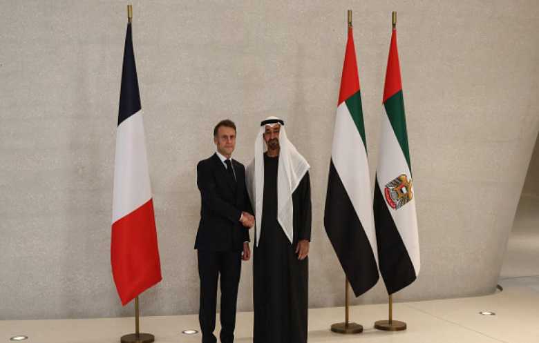 الشيخ محمد بن زايد يستقبل ماكرون ويبحث معه العلاقات الثنائية