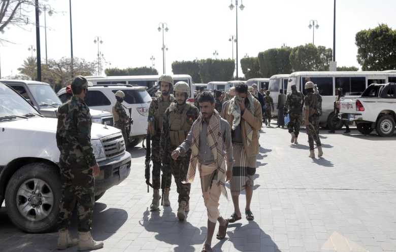تعثر اتفاق تبادل الأسرى في اليمن: أحكام إعدام وتلاعب بالقوائم