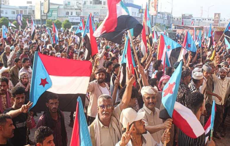 مساعٍ لتشكيل مكون سياسي جنوبي بديل عن المجلس الانتقالي