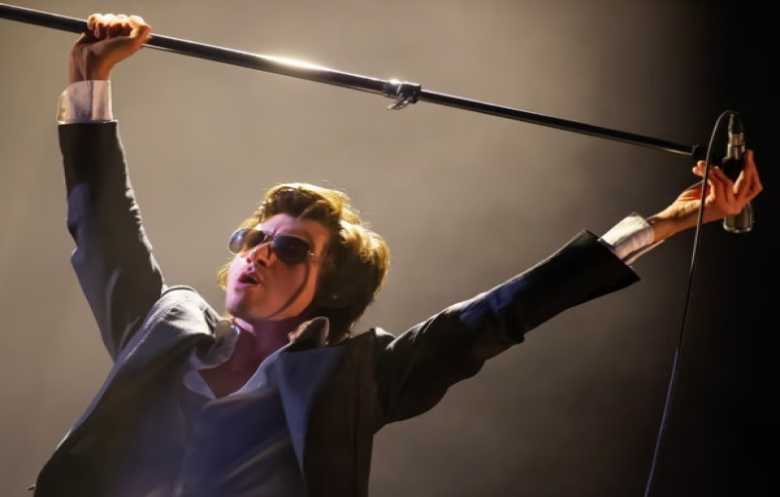 نجوم الموسيقى يتكاتفون لدعم أطفال الحروب