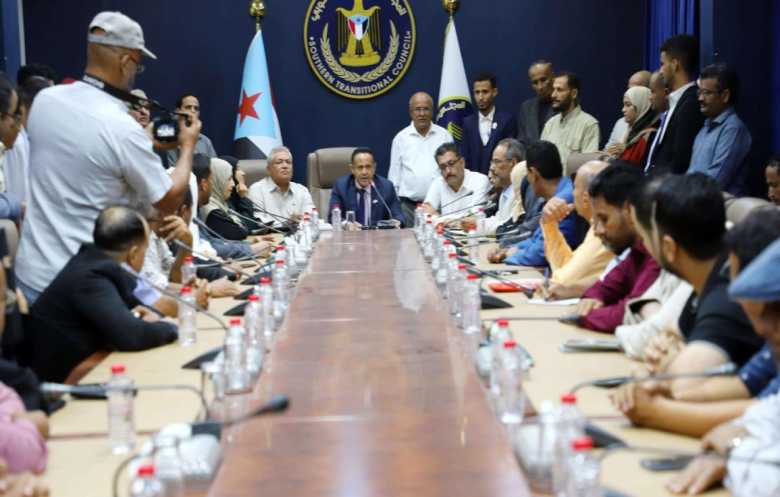  "الانتقالي" يحاول ترتيب أوضاعه: اجتماعات سياسية وتحشيد شعبي