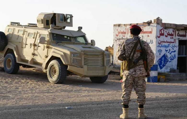 حكومة الزنداني تبدأ إعادة ترتيب مشهد القيادة الأمنية