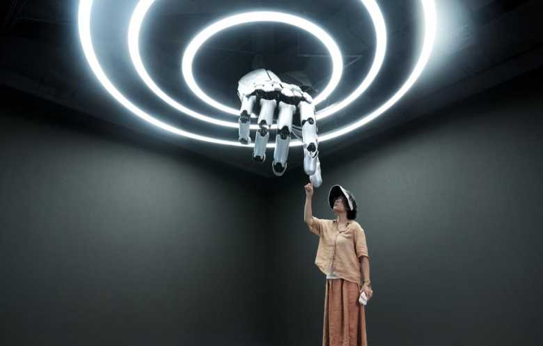 سباق الذكاء الاصطناعي يعيد تشكيل العالم