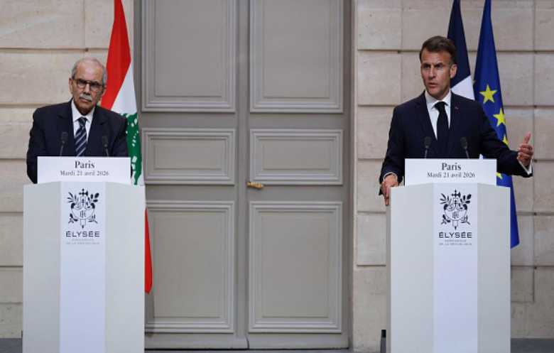 ماكرون يدعو إسرائيل إلى "التخلي عن مطامعها" في لبنان وتمديد الهدنة