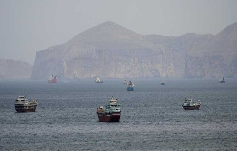 انتشار أميركي متصاعد: حاملات الطائرات تعزز الحصار البحري على إيران