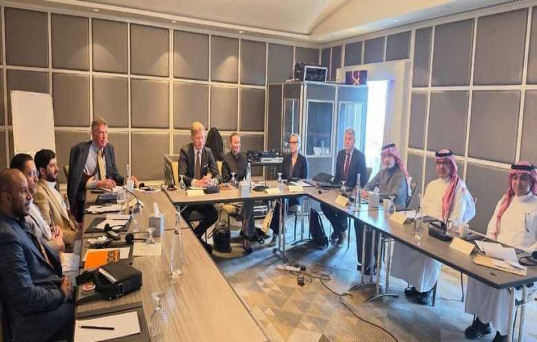 لقاءات سعودية - حوثية تعيد حديث السلام في اليمن إلى الواجهة