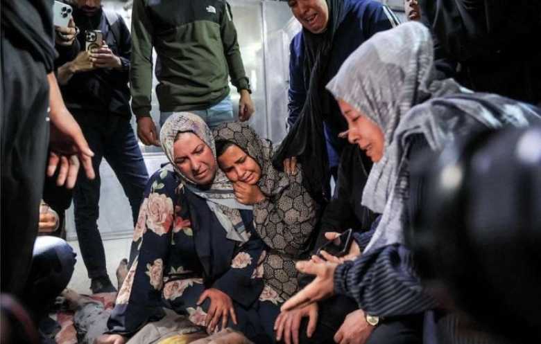 «اتفاق غزة»: مفاوضات القاهرة تنتظر نتائج تحركات ملادينوف والوسطاء