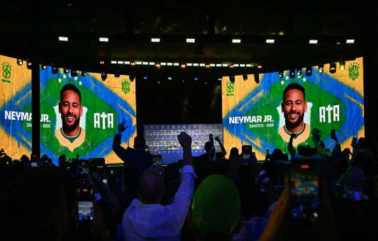أنشيلوتي يمنح نيمار فرصة الرقصة الأخيرة بدعوة لكأس العالم 2026