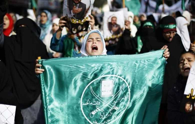 تضييق فرنسي جديد على «الإخوان» يُعمّق الحصار الغربي للتنظيم
