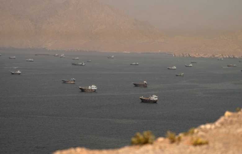 ترامب يلوح برسوم على هرمز حال فشل الاتفاق مع إيران