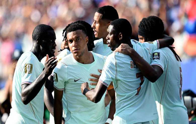 منتخب المغرب يودع كأس العالم 2026 بعد الخسارة أمام فرنسا 0-2