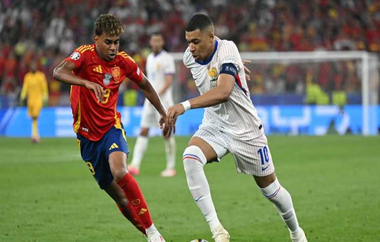 قمة فرنسا وإسبانيا في نصف نهائي كأس العالم.. من الأوفر حظاً للفوز؟