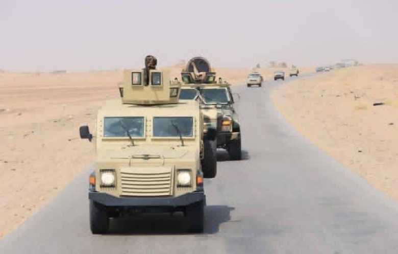 القوات اليمنية يغلق أبرز مسارات التهريب الحوثية عبر الصحراء