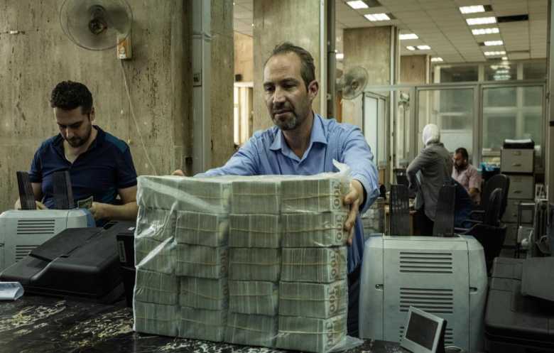 الليرة السورية القديمة تسقط رسمياً من التداول