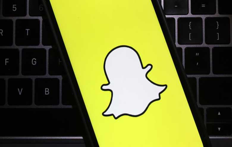 "سناب شات" تحارب المحتوى الرديء المولّد بالذكاء الاصطناعي