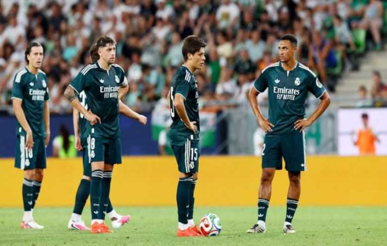 الدوري الإسباني ينطلق غداً وسط غياب برشلونة وريال مدريد