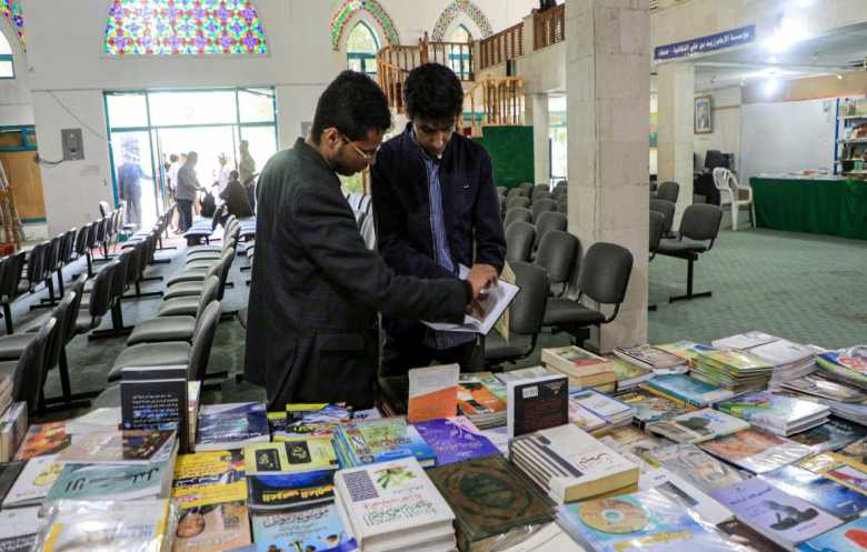 مثقفون يمنيون يحذرون من استيلاء حوثي على مقر اتحاد الأدباء