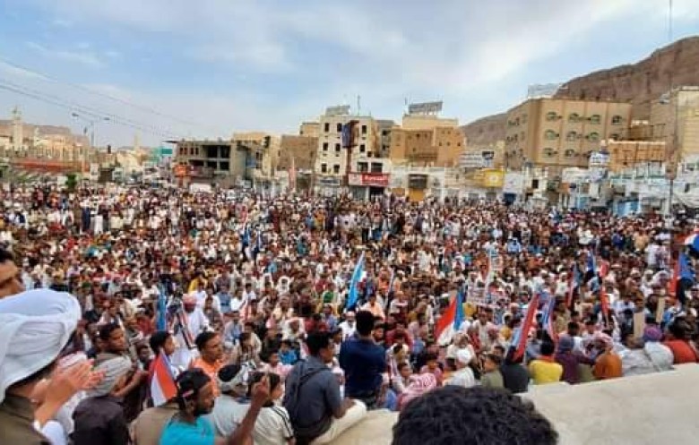 ذكرى "7 يوليو" استمرار الصراع والمعانأة وانقسام القوى السياسية