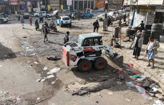 حملة تعسف وإتاوات جديدة واعتداءات على صغار الباعة في صنعاء 