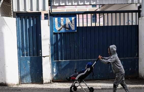 "إسرائيل" توقف منظمات إغاثية في غزة.. "جريمة دولية" وكارثة تتفاقم