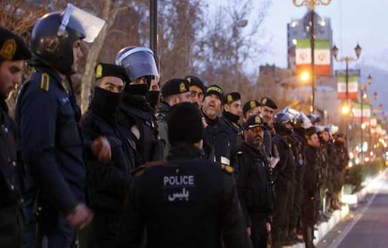 ضربة أم صفقة؟ الخليج يحاول إعادة رسم خيارات ترامب تجاه إيران