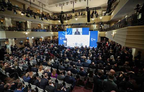 اختتام مؤتمر ميونخ للأمن وسط هواجس "انهيار" النظام الدولي