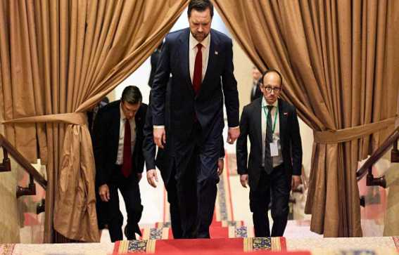 مفاوضات إسلام أباد: بدء جولة ثالثة وسط غموض بشأن نتائجها