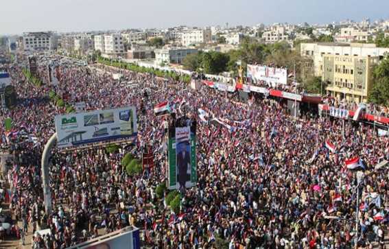 «الانتقالي» يتظاهر في حضرموت مطالباً بـ«حق تقرير المصير»