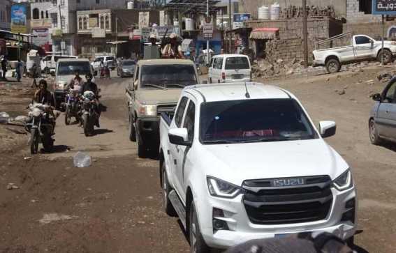 الأمن الوطني في عدن يوقف ضابطاً لابتزازه فتاة قاصراً