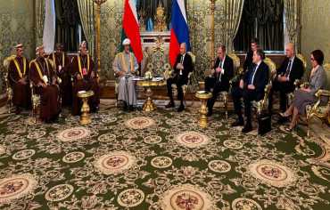 زيارة سلطان عُمان لروسيا.. اتفاقية وبروتوكول و9 مذكرات