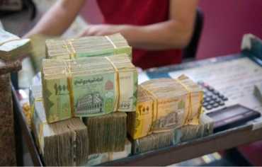 الريال اليمني يصطدم بتداعيات الحرب في المنطقة