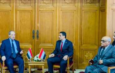لقاء الوزيران بن مبارك والمقداد: خطوة نحو ترسيخ العلاقات اليمنية السورية!