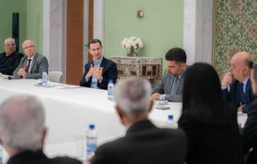 الرئيس الأسد يلتقي مجموعة من المفكرين والأكاديميين والكتاب البعثيين