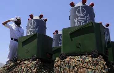 أسلحة جديدة للحوثيين: هل ينجر صراع البحر الأحمر إلى مراحل متقدمة؟