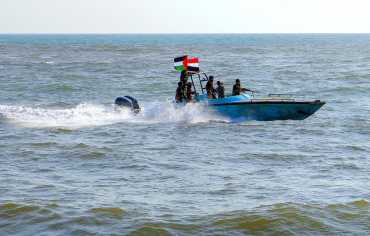 تبعات هجمات الحوثيين على السفن وحالة الخذلان العربي
