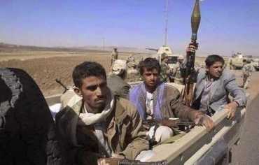 الحوثيون يهربون من المواجهة الاقتصادية إلى التصعيد الكلامي
